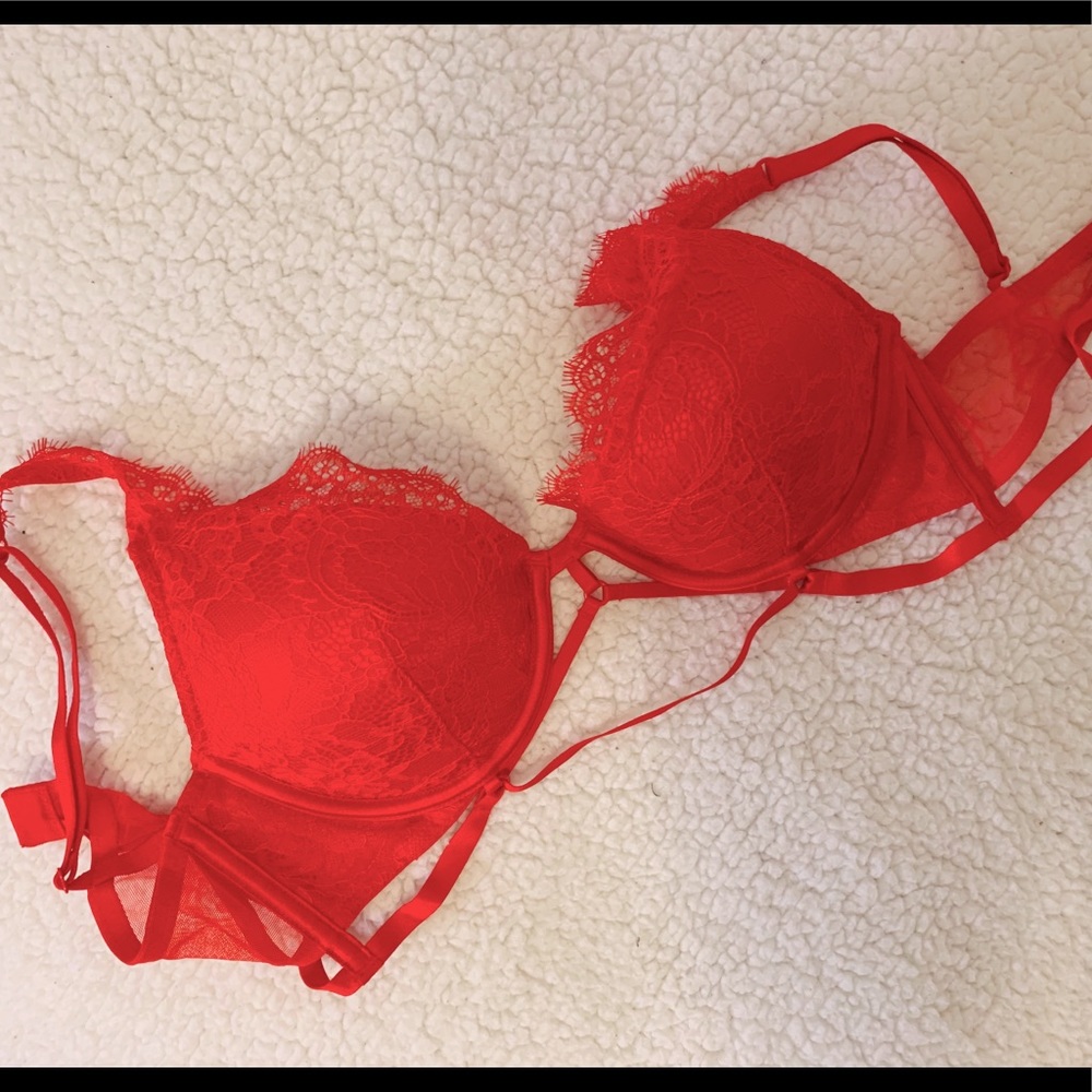 Victoria Secret Very Sexy Push Up